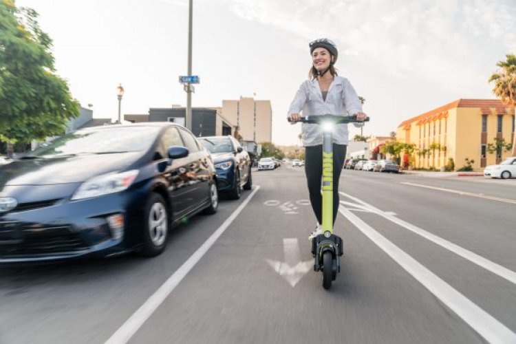 Superpedestrian gets $125M to expand tech that corrects unsafe scooter riding